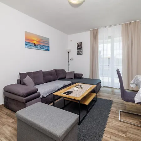 Apartament Tajci *