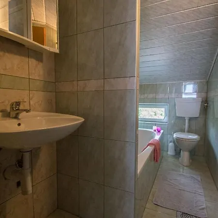Apartament Tajci